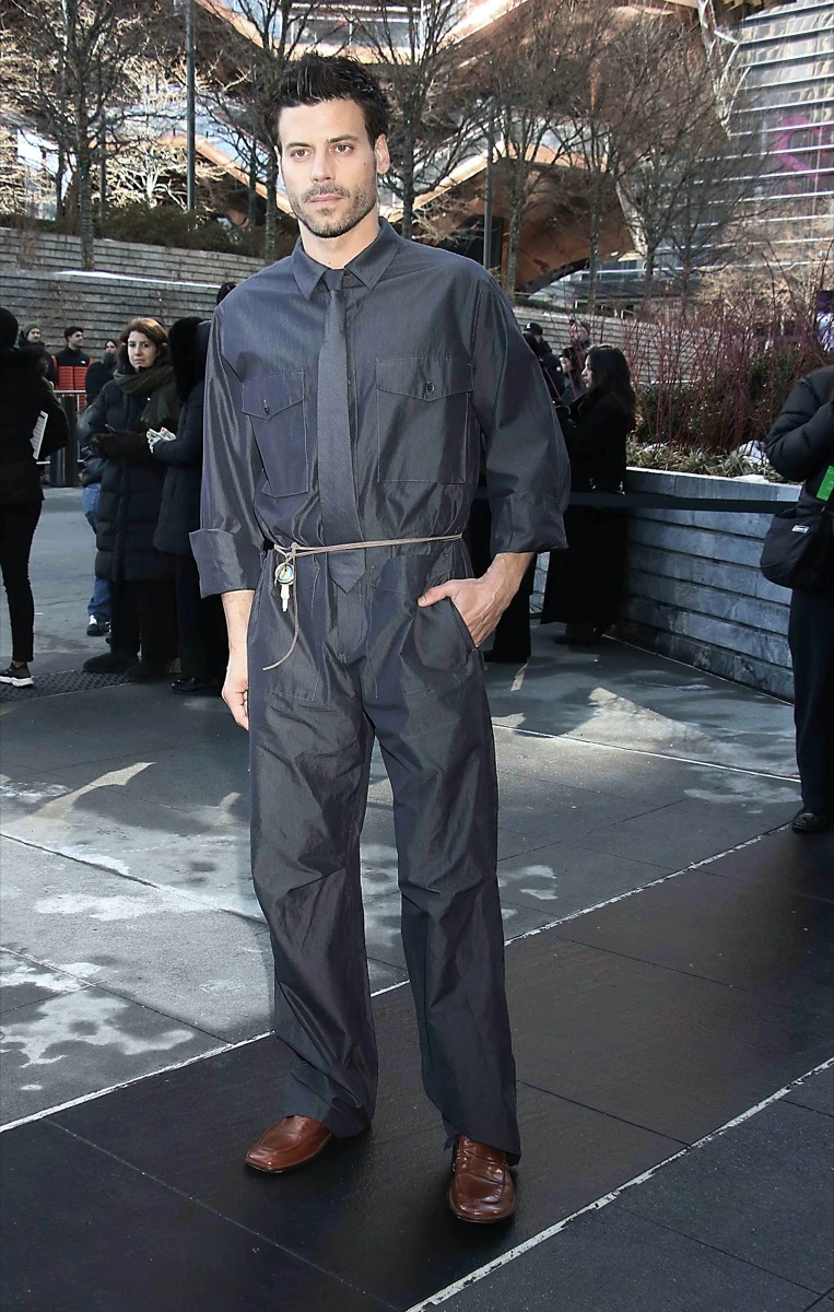 de Dakota Johnson a Lily Collins, los famosos en el desfile de Calvin Klein en la NYFW