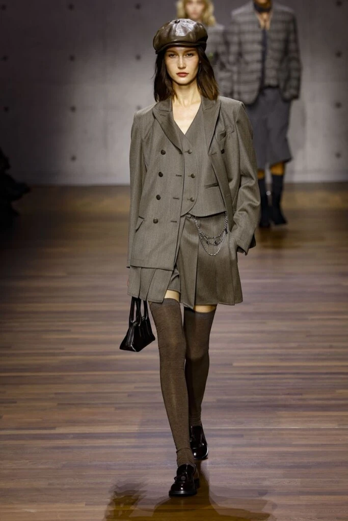 Desfile Emporio Armani colección otoño/ invierno 2026/ 27