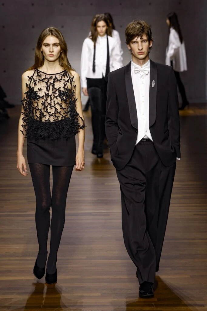 Desfile Emporio Armani colección otoño/ invierno 2026/ 27