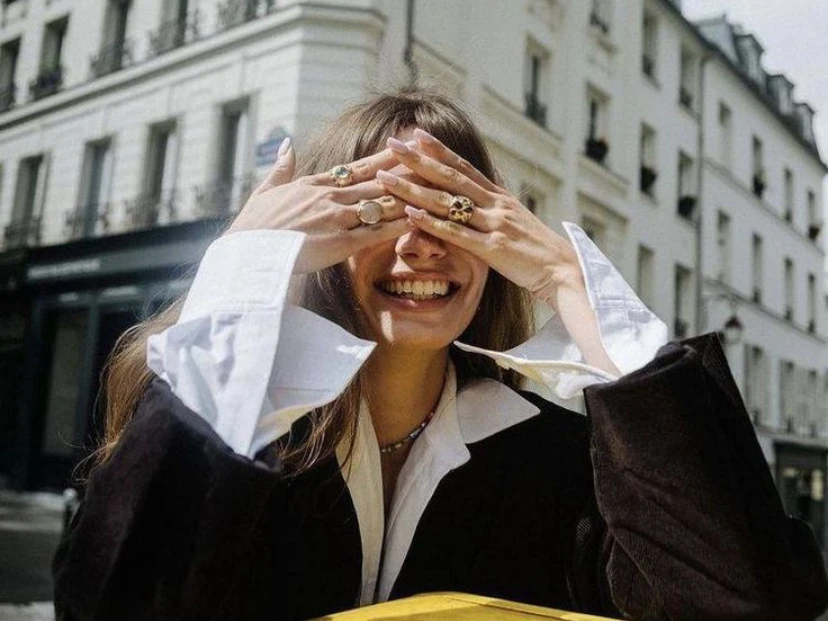 Cómo combinar joyas: claves para looks de invierno 2026