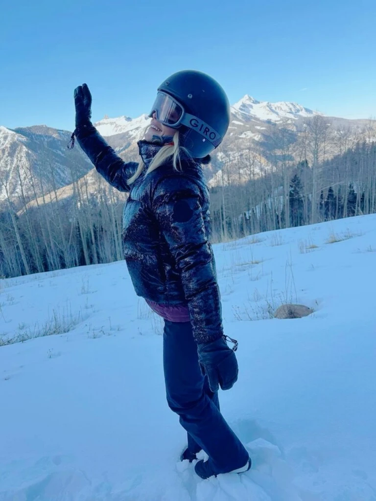 La actividad central del día fue nada menos que esquiar en la nieve.