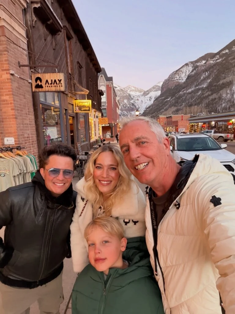 El encuentro formó parte de una nueva emisión de Por el mundo, el ciclo conducido por Marley.