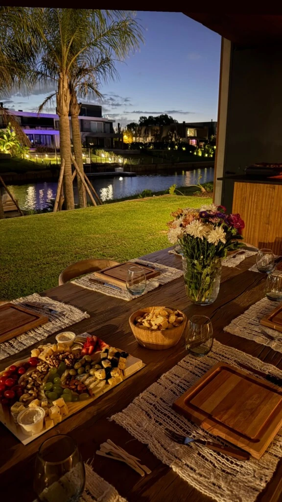 El gran banquete que fue parte del cumpleaños del hijo menor de Wanda y Maxi López.