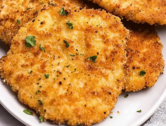 Medallones de espinaca, queso y pollo: la receta innovadora que te salva el almuerzo