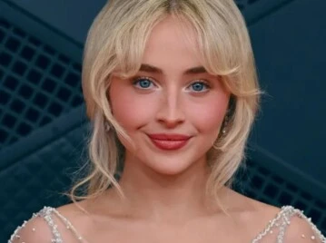 El look de Sabrina Carpenter