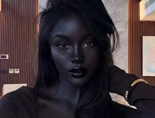 Nia Noir influencer
