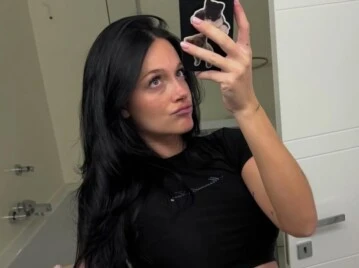 Sesión de fotos de Oriana Sabatini