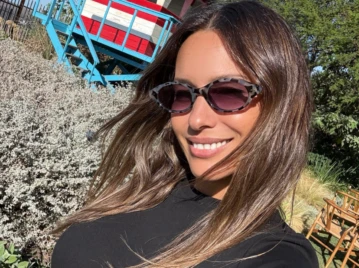 Pampita anticipa el look preppy perfecto para la transición al otoño 2026