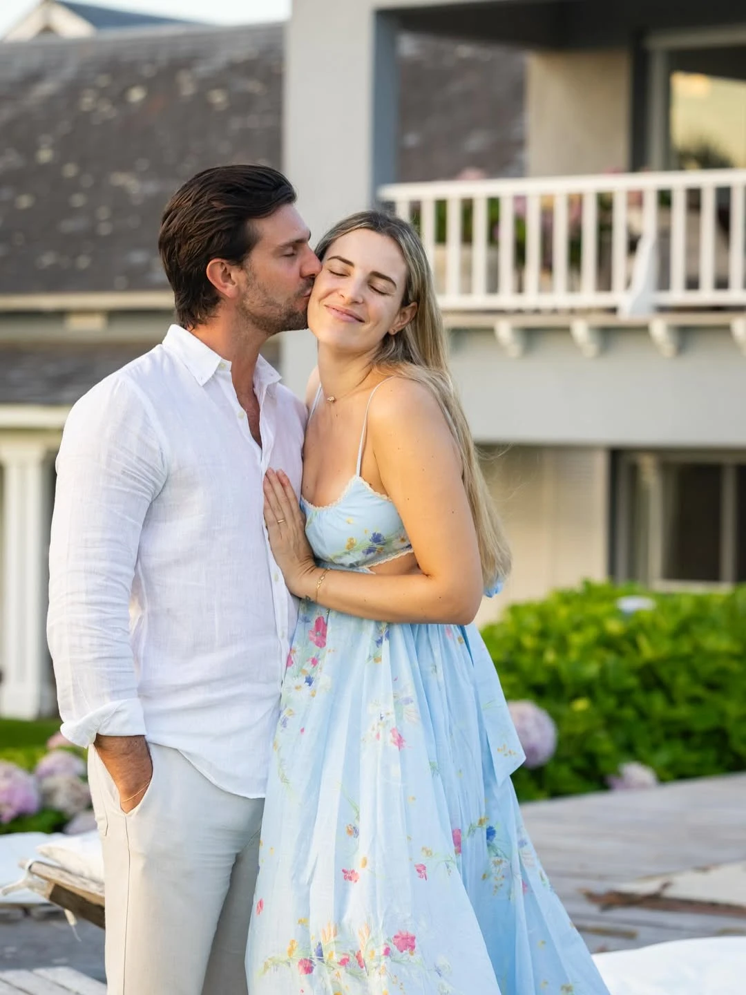 Tosky Garfunkel y su esposo, Xander Alari-Williams