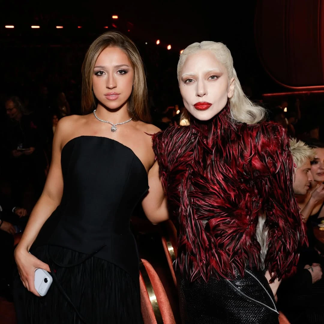 Grammys 2026: las tendencias beauty que brillaron en la red carpet y cómo llevarlas a tu propio estilo