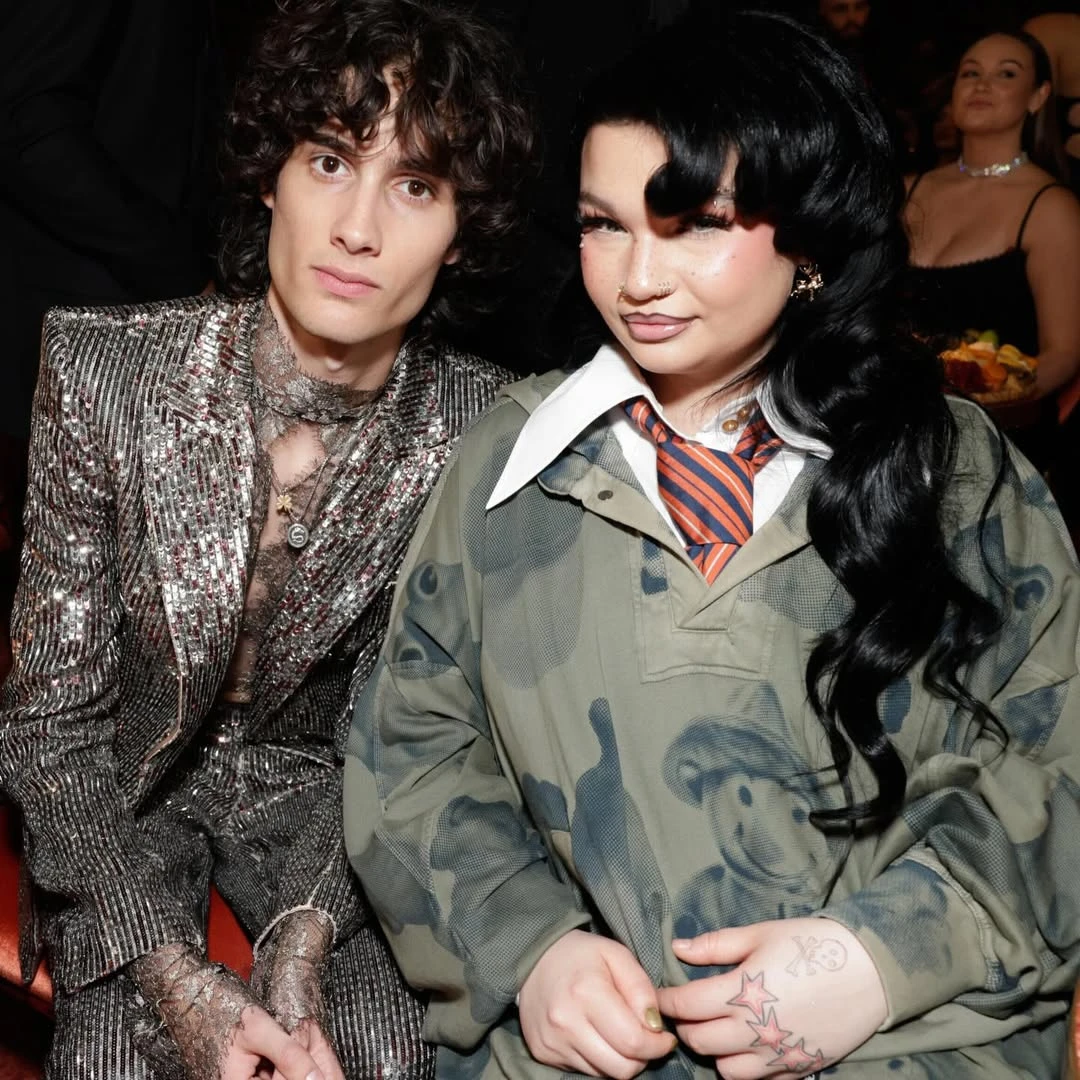 Grammys 2026: las tendencias beauty que brillaron en la red carpet y cómo llevarlas a tu propio estilo