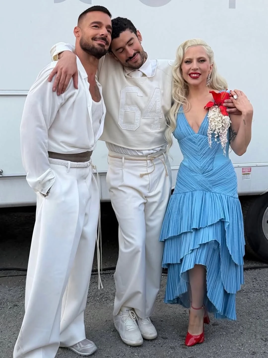 Del low cost de Bad Bunny al glamour de Lady Gaga: los mejores looks del Super Bowl 2026