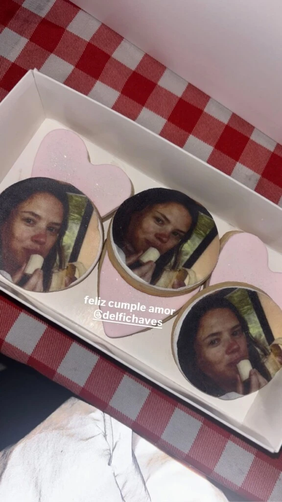 Hubo galletitas con la imagen de la actriz. Fotos: IG. 