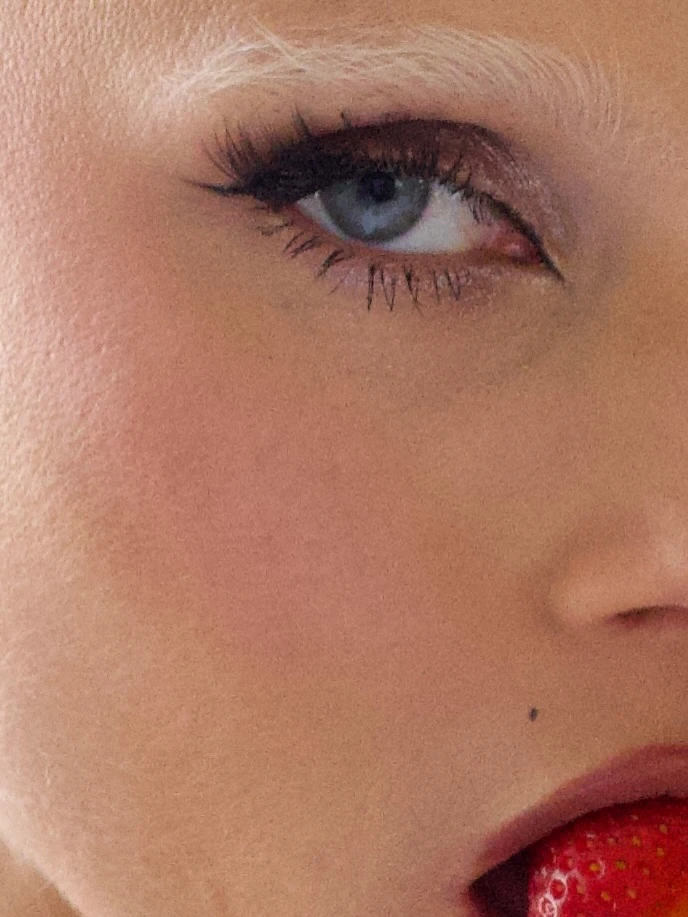 El look de Valentina Zenere. Foto: IG