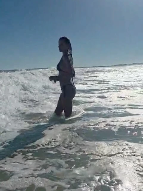 Anita Espasandín y Benjamín Vicuña: las fotos de su escapada romántica y relajada a Punta del Este