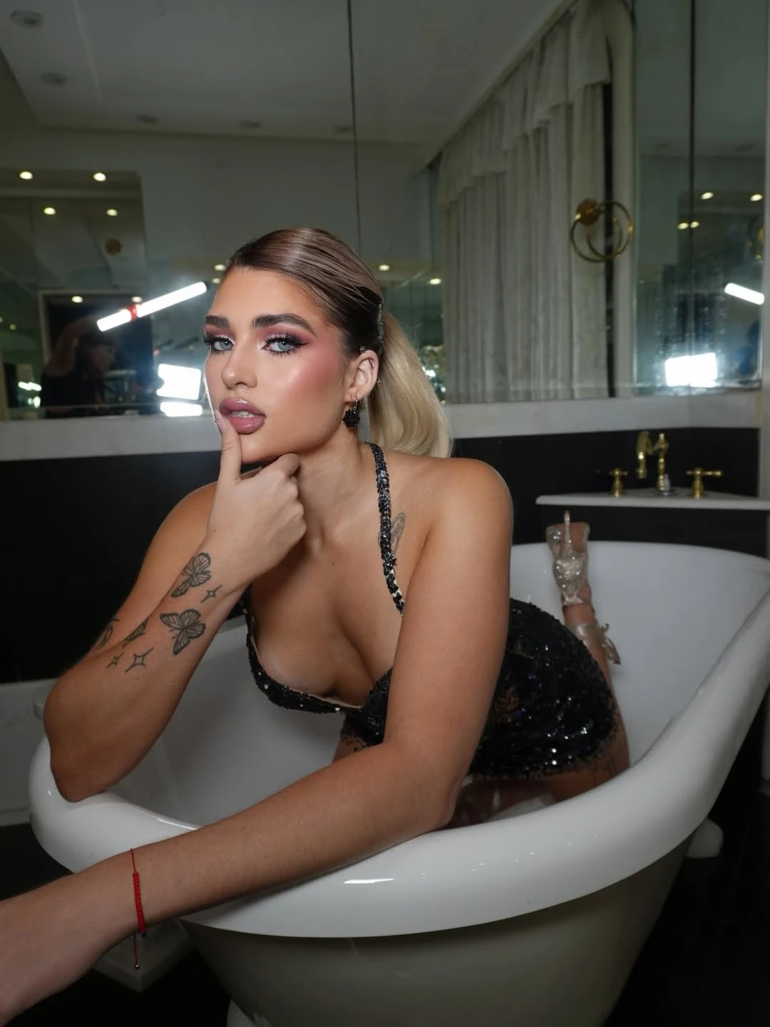 En su make up predominaron los tonos rosados. 