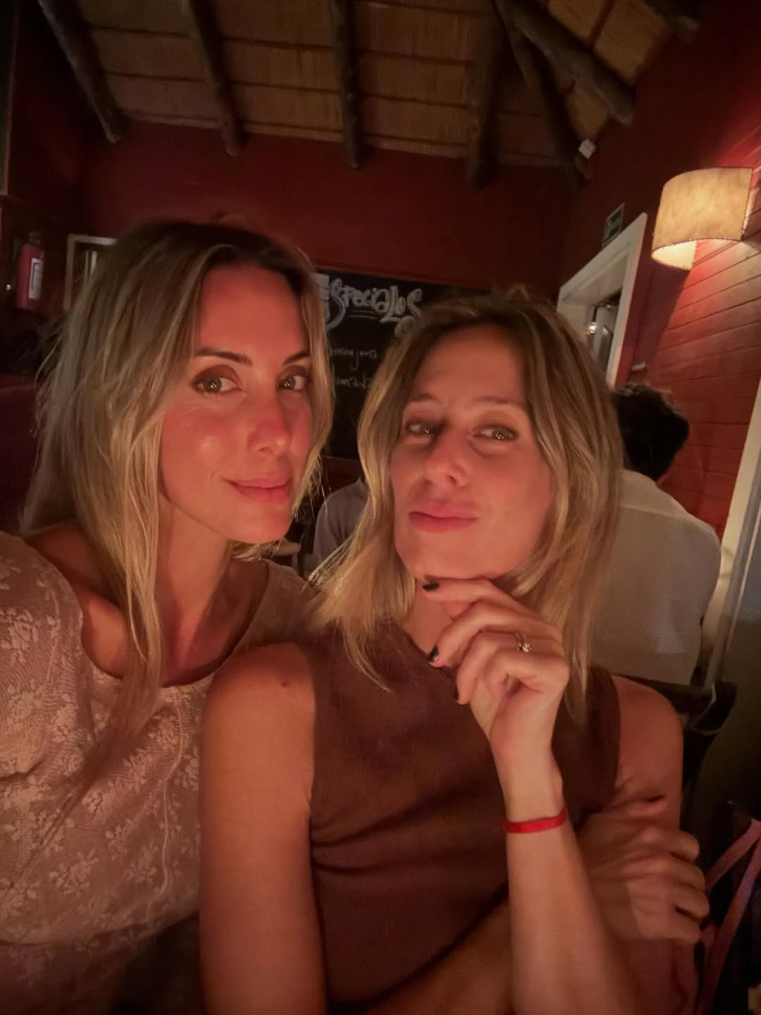 Anita Espasandín y Benjamín Vicuña: las fotos de su escapada romántica y relajada a Punta del Este