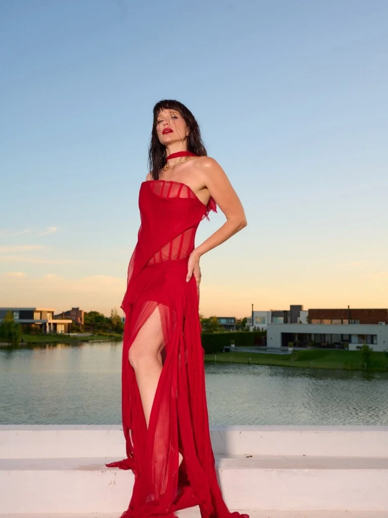 El look de brenda Gandini. Foto: IG