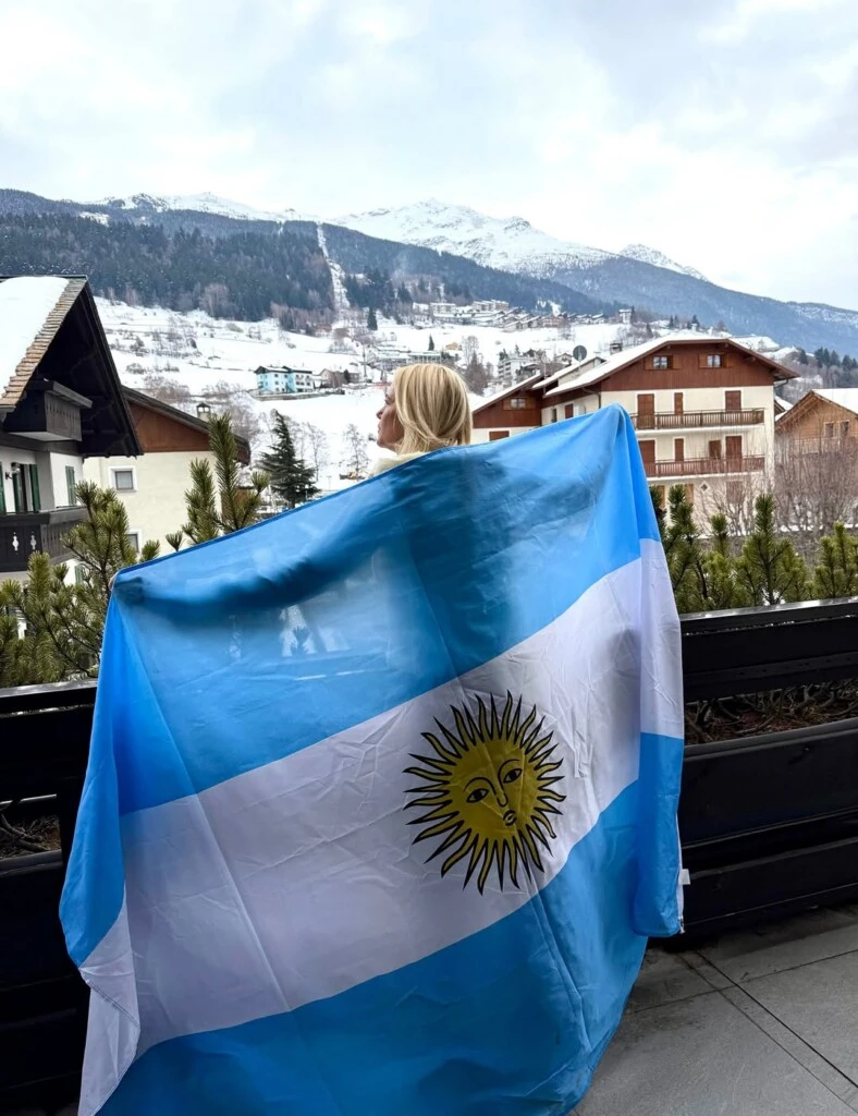 Desde Italia, Valeria Mazza compartió en sus redes sociales postales cargadas de emoción.
