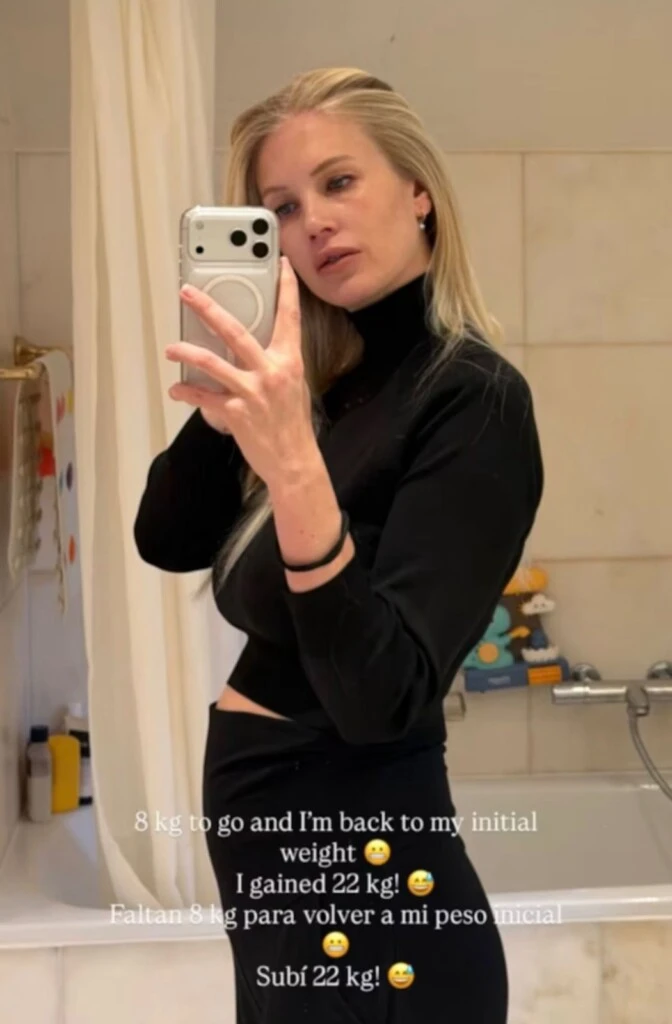 Daniela decidió hablar abiertamente sobre los cambios corporales con los que lidia durante el postparto. 