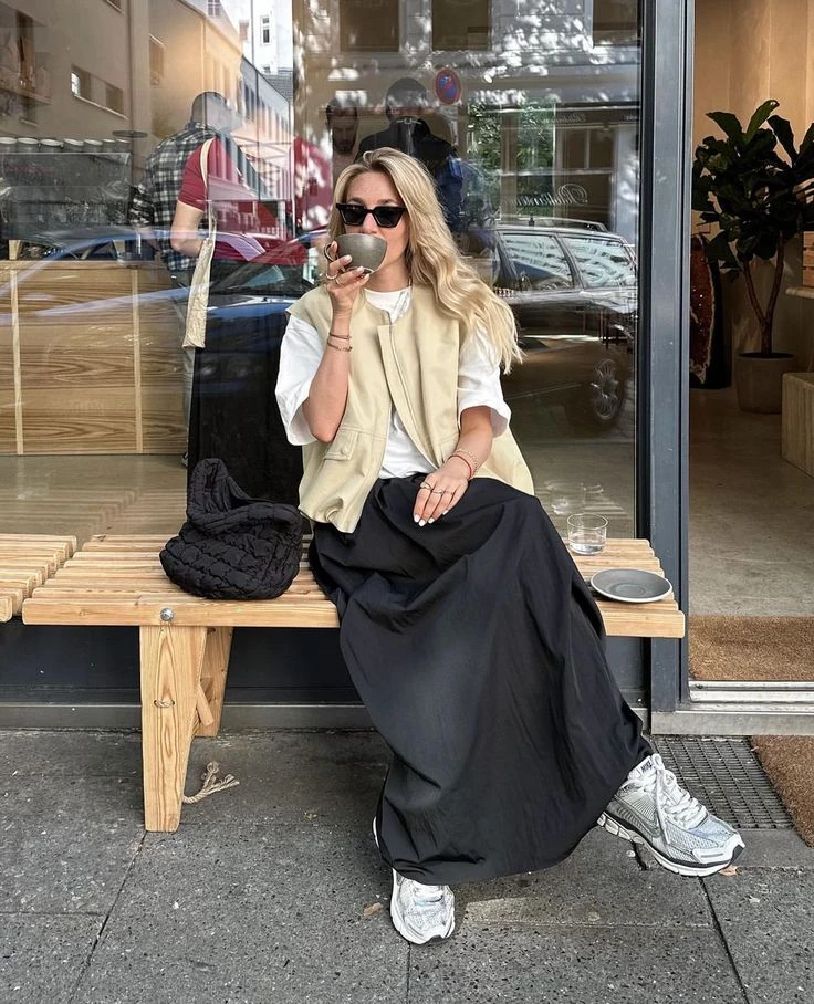 Guía de estilo: cómo sumar las zapatillas de diseño técnico a tus looks de todos los días 