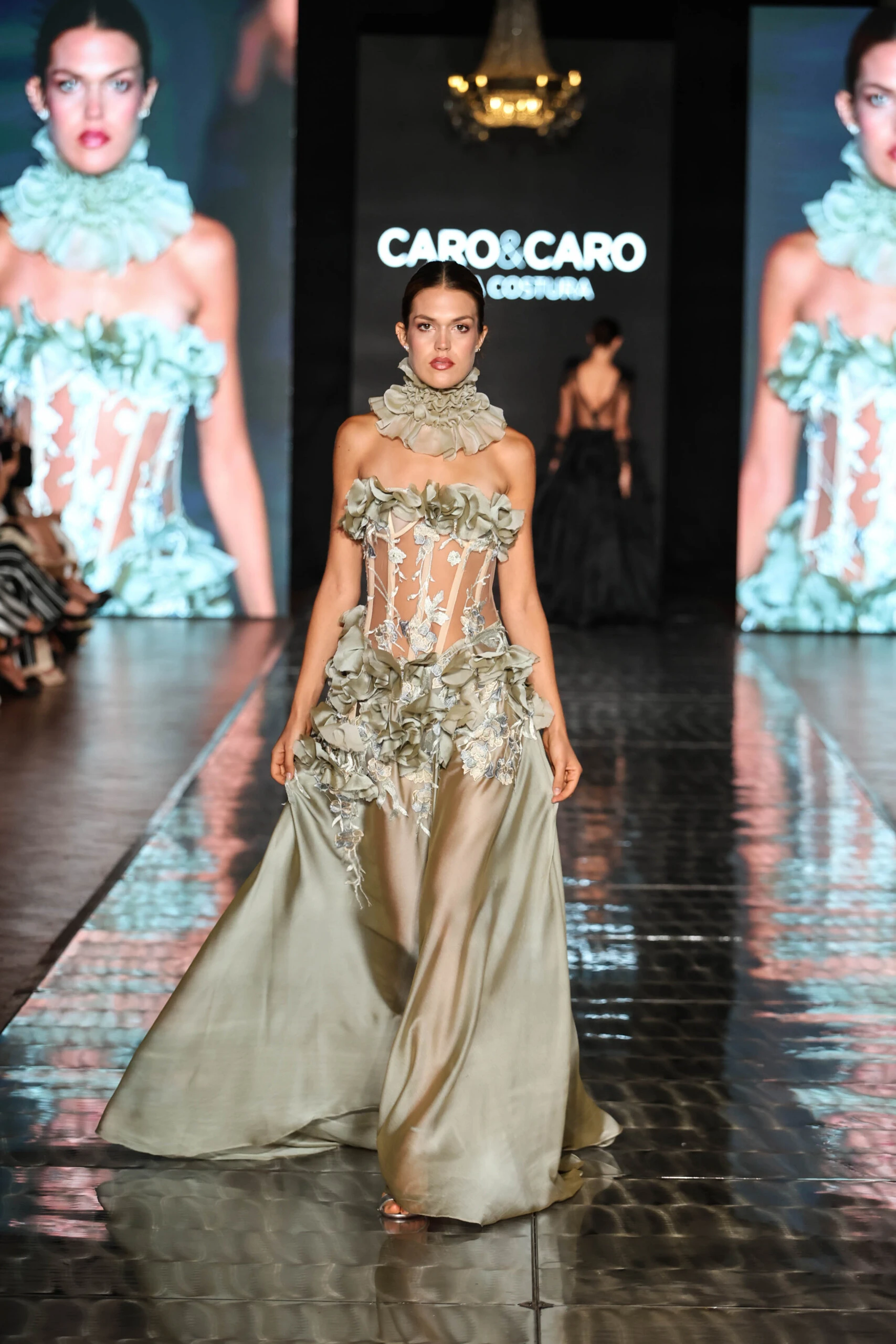 Desfile de Caro & Caro.