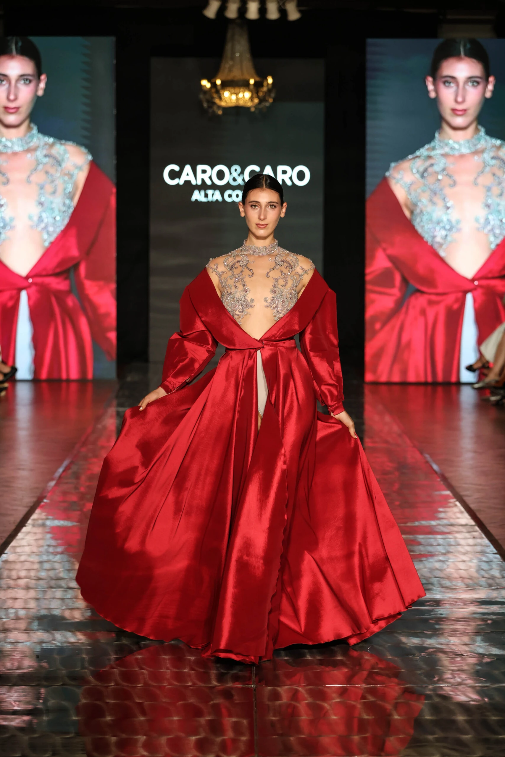 Desfile de Caro & Caro.