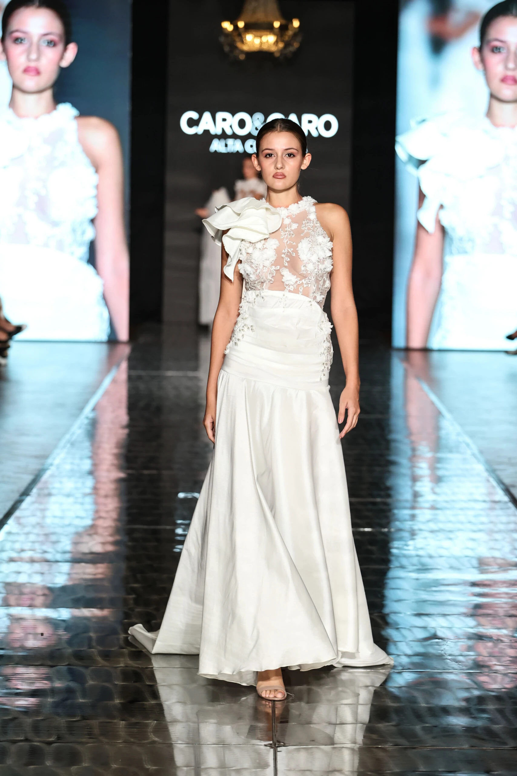 Desfile de Caro & Caro.