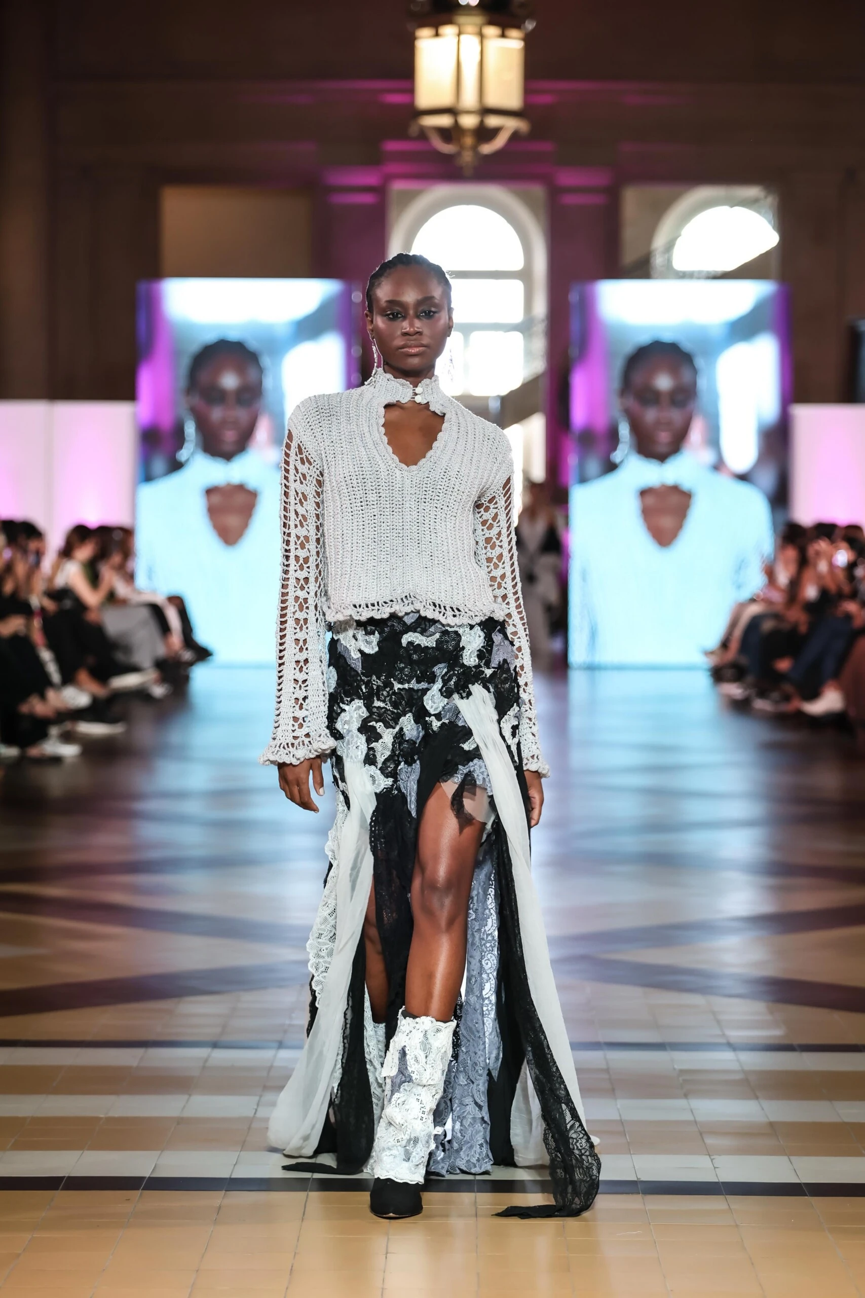 Desfile de Julia Cassieri. 