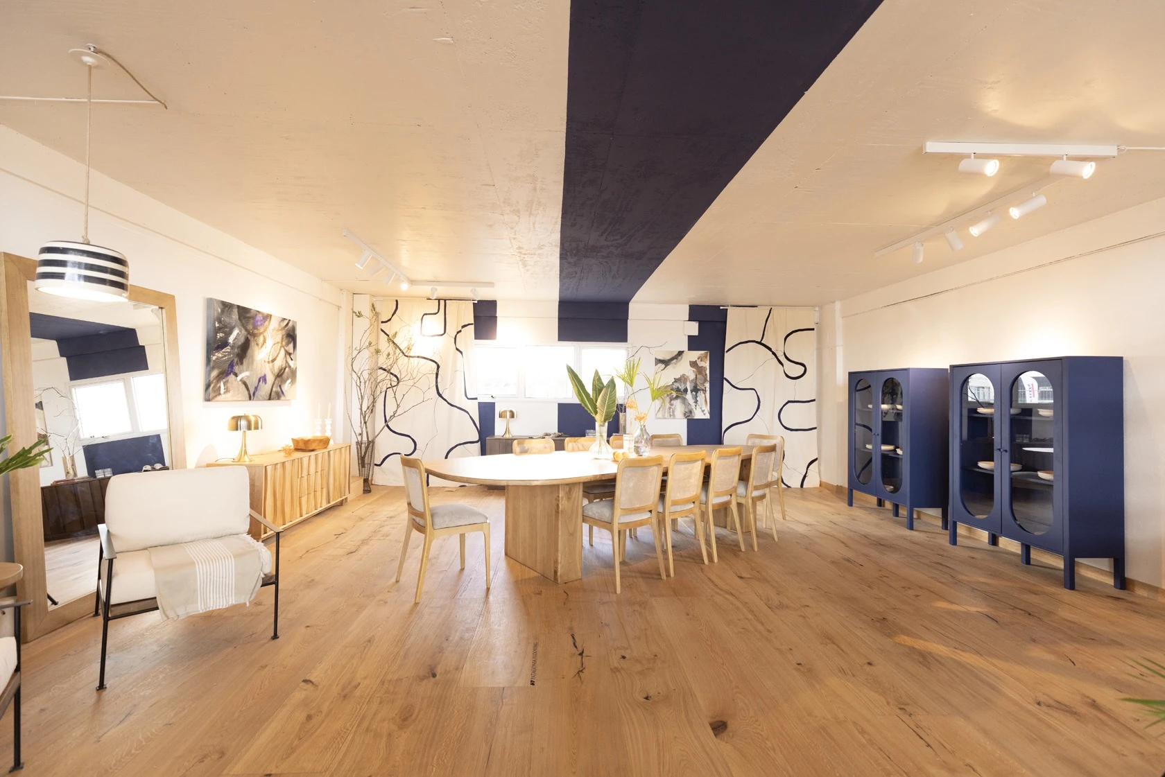 Podés visitar Estilo Pilar en Cardinal Shopping, hasta el 4 de abril. 