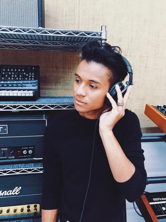 Quién es Jaafar Jackson, el sobrino de Michael Jackson que se preparó durante años para interpretarlo en el cine