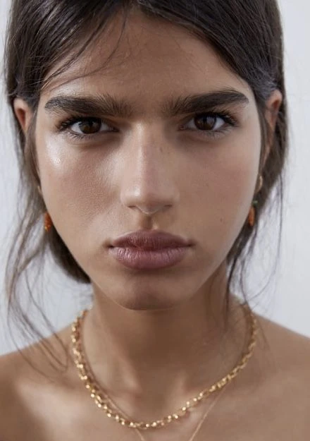 Cejas impecables: la guía definitiva para verlas más definidas y con más volumen