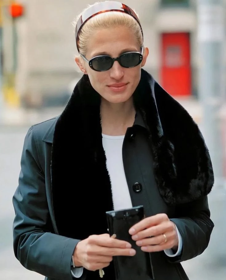 el collar de cuentas a la vincha de carey, cómo llevar los accesorios del otoño invierno 2026