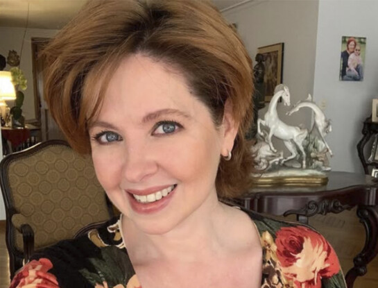 Así es la casa que Andrea del Boca tiene en Buenos Aires: decoración vintage, muebles de estilo y recuerdos familiares