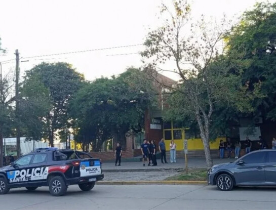 Tenía 13 años, estaba en el colegio y un compañero lo mató: la mañana que terminó en tragedia en Santa Fe