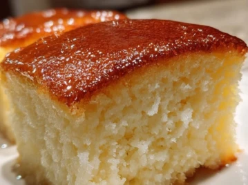 Bizcochuelo de leche caliente: el secreto para lograr una textura ultra esponjosa y húmeda