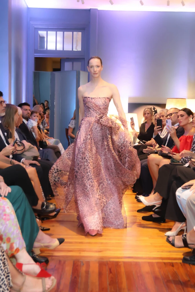 Desfile de Adrián Brown para Argentina Fashion Week