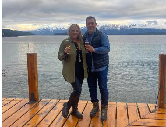 El último adiós del "Chino" Tapia a su esposa en Villa La Angostura, el lugar que los enamoró