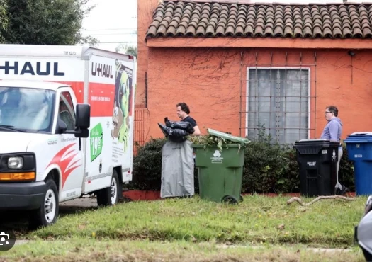 Las impactantes fotos de Mickey Rourke: está en bancarrota y fue desalojado de su casa