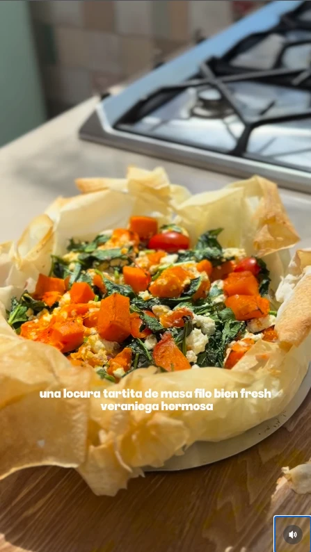 Tarta de verduras con masa filo, receta de Maru Botana