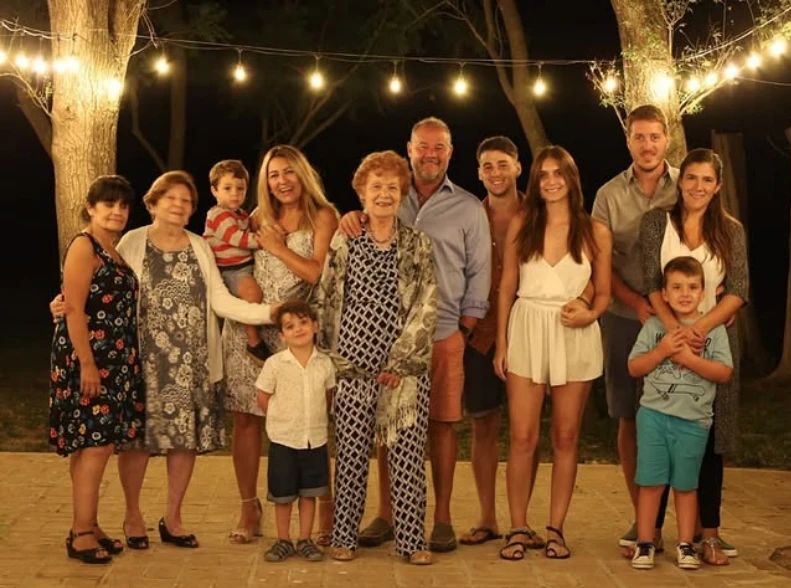 Chino Volpato y familia.