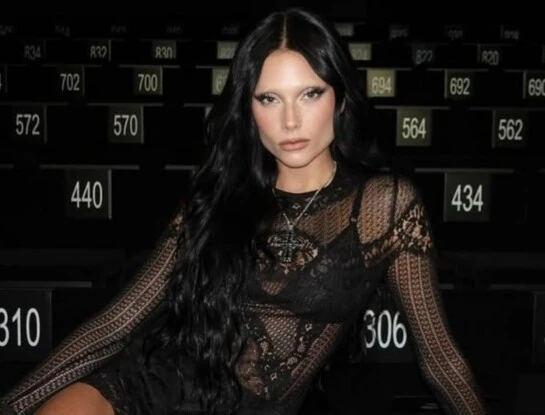 El look de Valentina Zenere que confirma la tendencia del corset de cuero