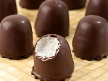 Bocaditos de chocolate rellenos con crema: receta fácil y deliciosa