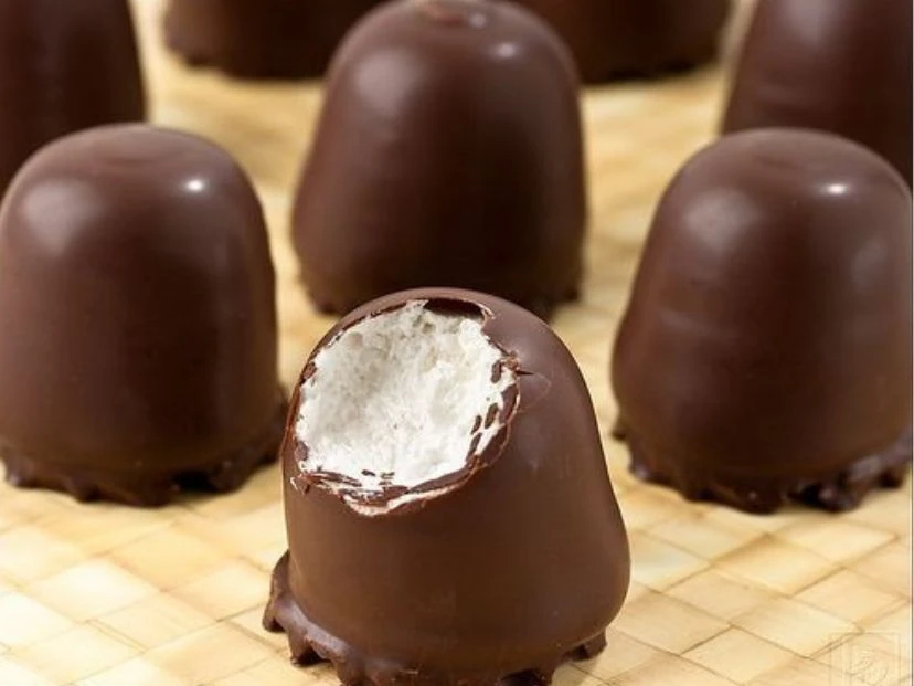 Bocaditos de chocolate rellenos con crema: receta fácil y deliciosa