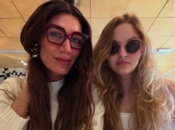 Flor de la V deslumbró con un look total white en su salida con su hija Isabella