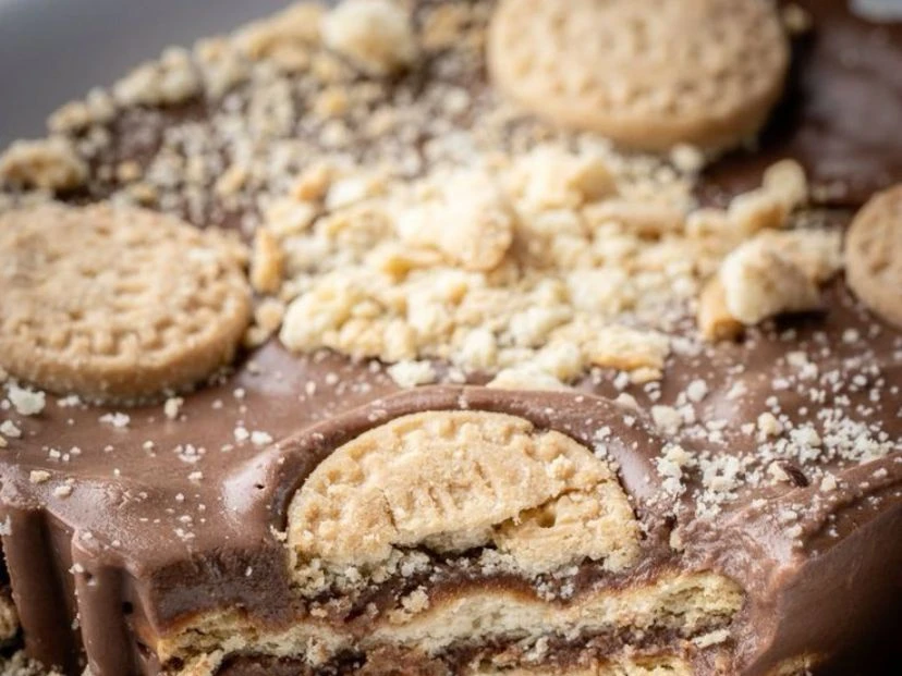 Torta fría de chocolate y galletitas: una receta fácil, deliciosa y sin horno