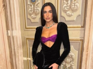 El look de Dua Lipa en el desfile de Bvlgari