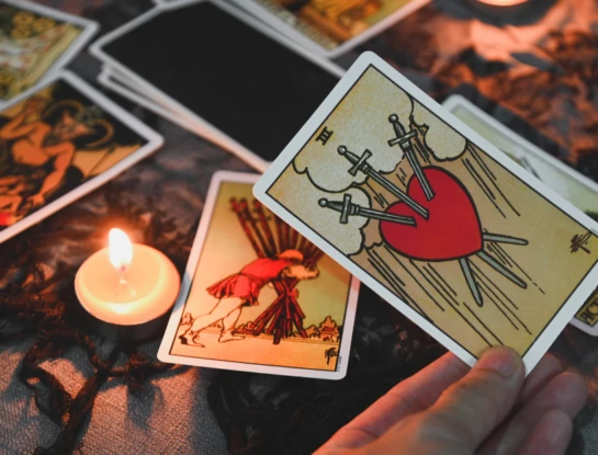 El furor del Tarot: ¿por qué interesa tanto y cómo se convirtió en tendencia?