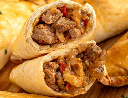 Empanadas de carne cortada a cuchillo: la versión casera definitiva con un relleno súper jugoso