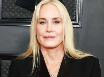 "Es puro invento": la furia de Daryl Hannah por cómo muestran su vida en Love Story